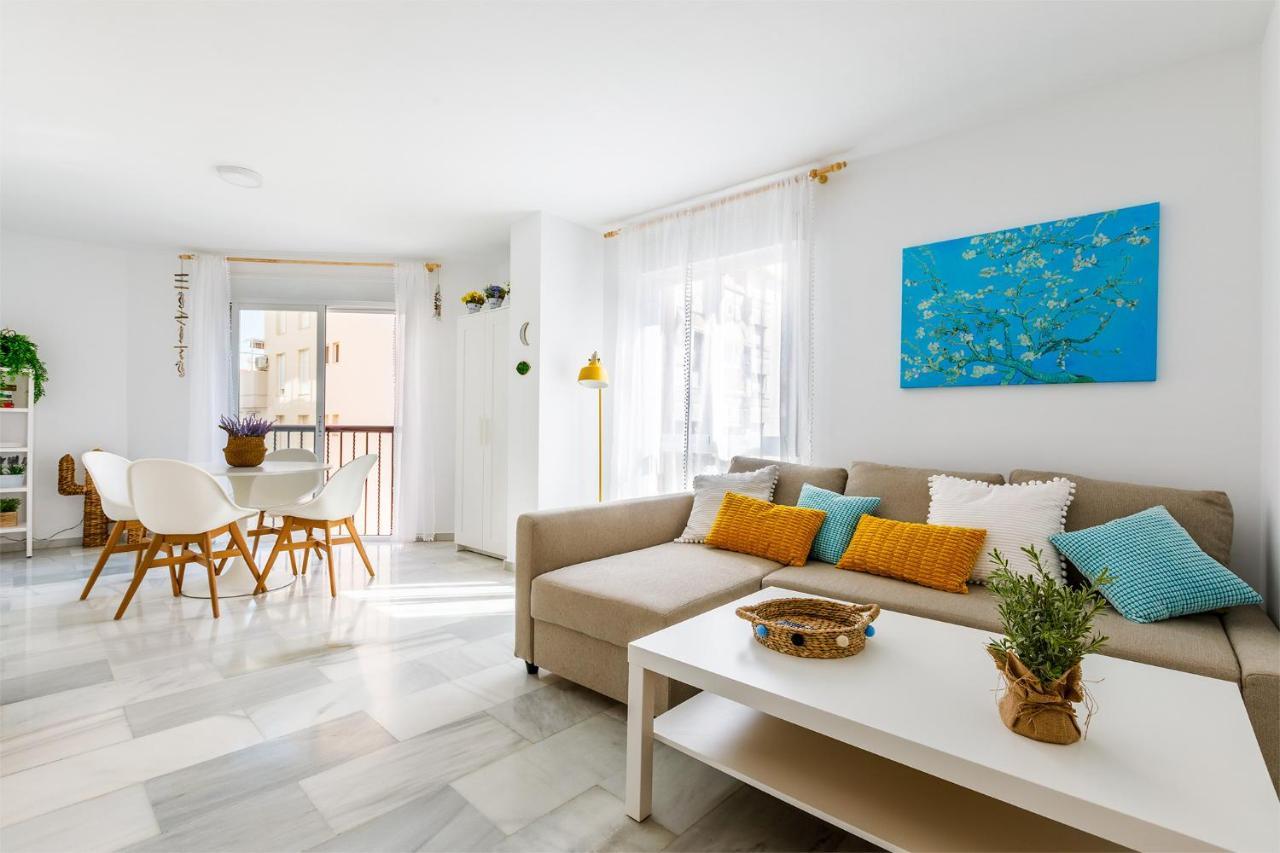 A&n Downtown 2 Torre Del Mar